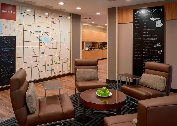 Towneplace Suites By Marriott Grand Rapids Airport