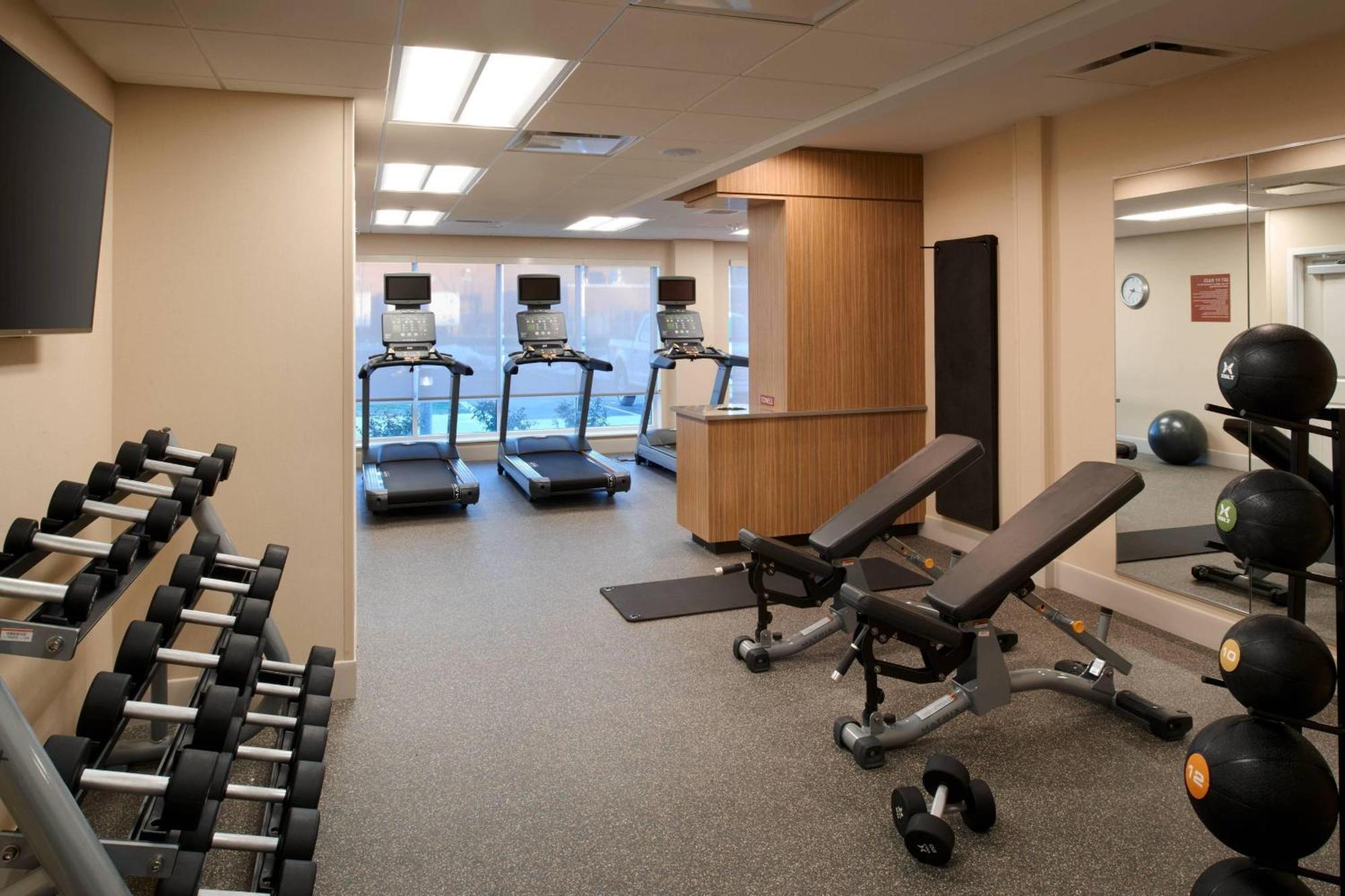 Towneplace By Marriott Grand Rapids Airport Hotel 3*