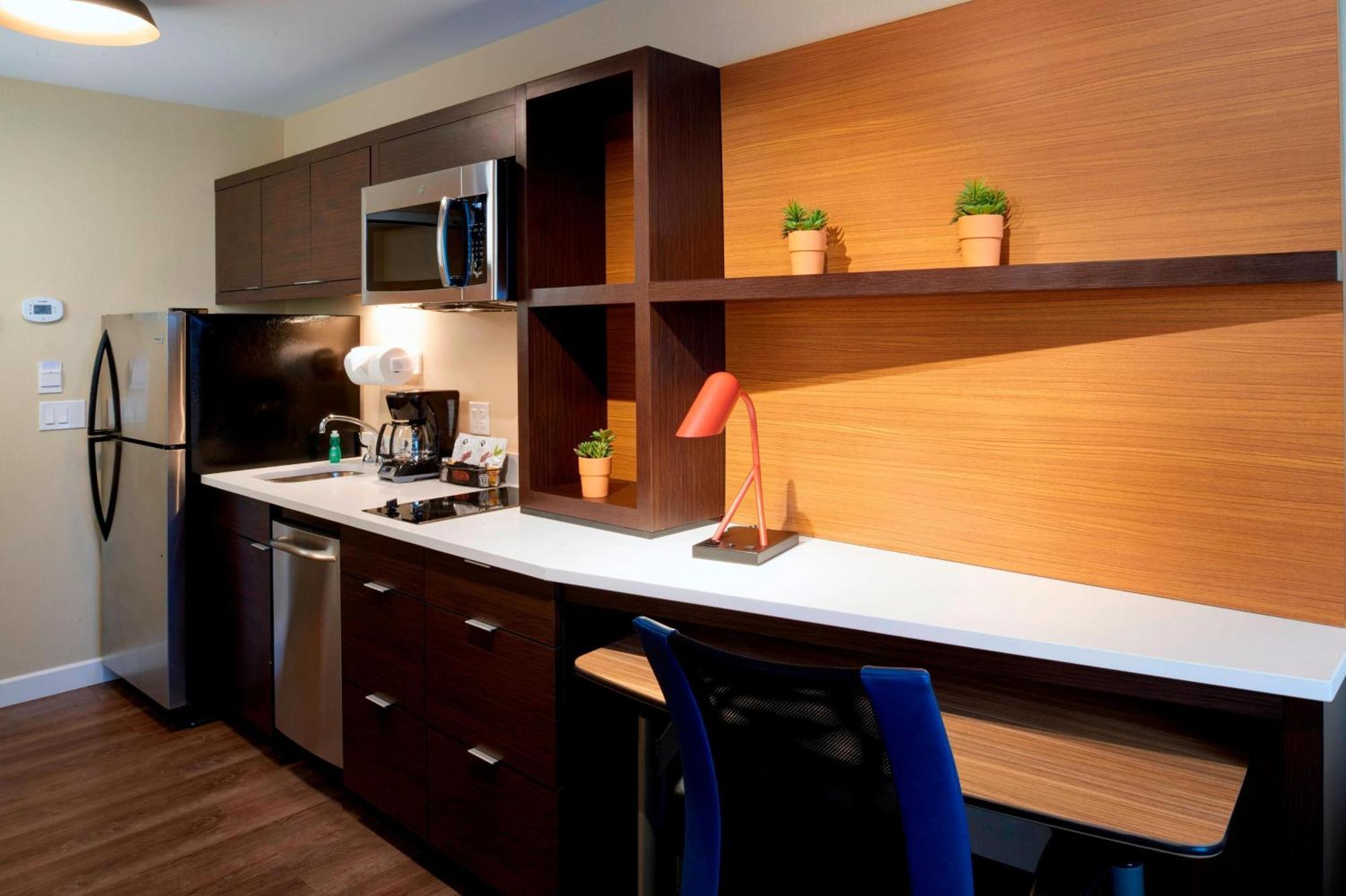 Towneplace By Marriott Grand Rapids Airport Cascade